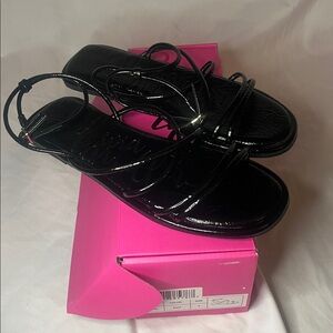 Olivia Miller Black sandals